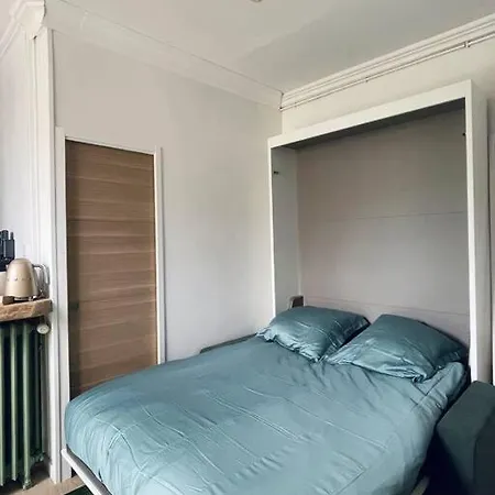 Apartment Somptueux 25m2, Balcon, Plein Centre